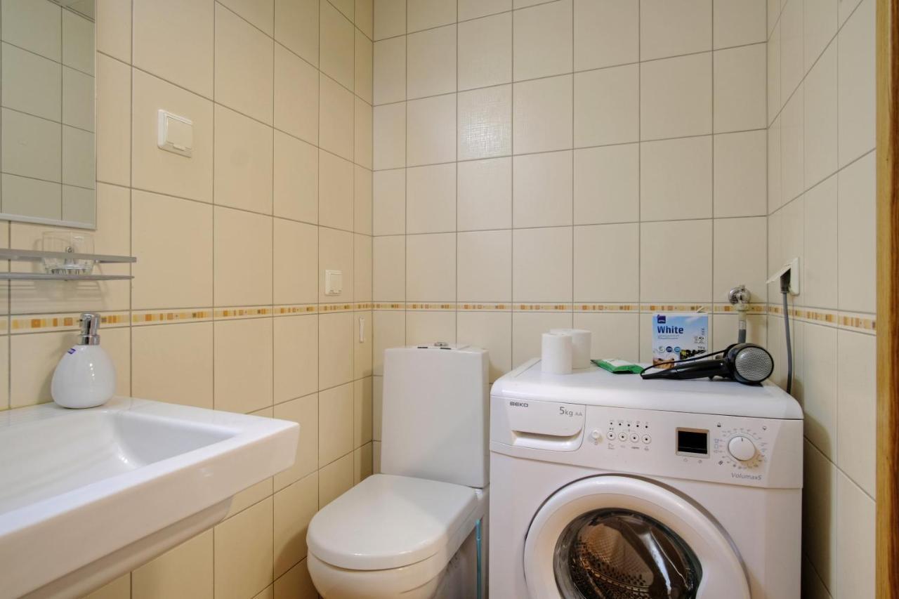 Studio Apartment In Quiet Heart Of Everything Tallinn Eksteriør bilde